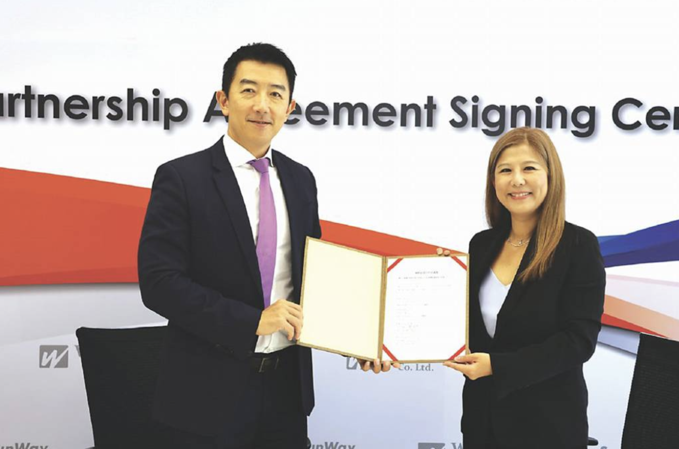 望德斯國際發揮品牌力與通路優勢，晨暉生技結合研發實力與生產基礎。雙方攜手合作，強化產品與行銷競爭力，共同擴大台灣保健品市場版圖。圖/美國威德