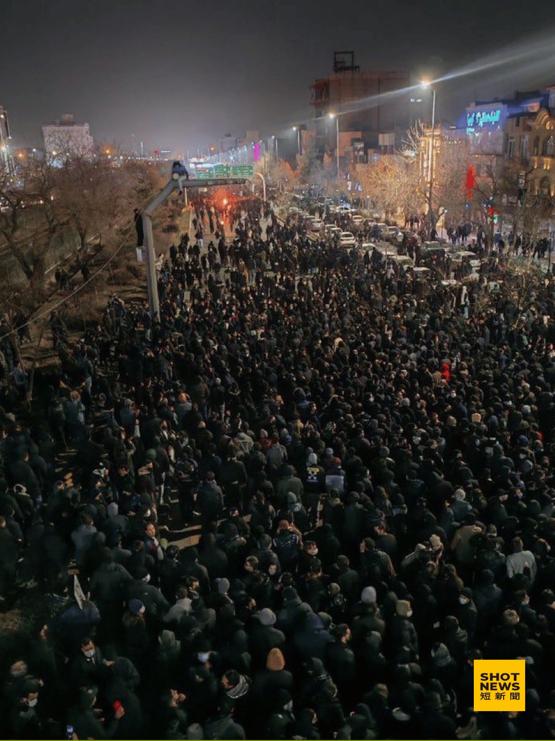 伊朗鎮壓示威 傳45死2000人遭捕