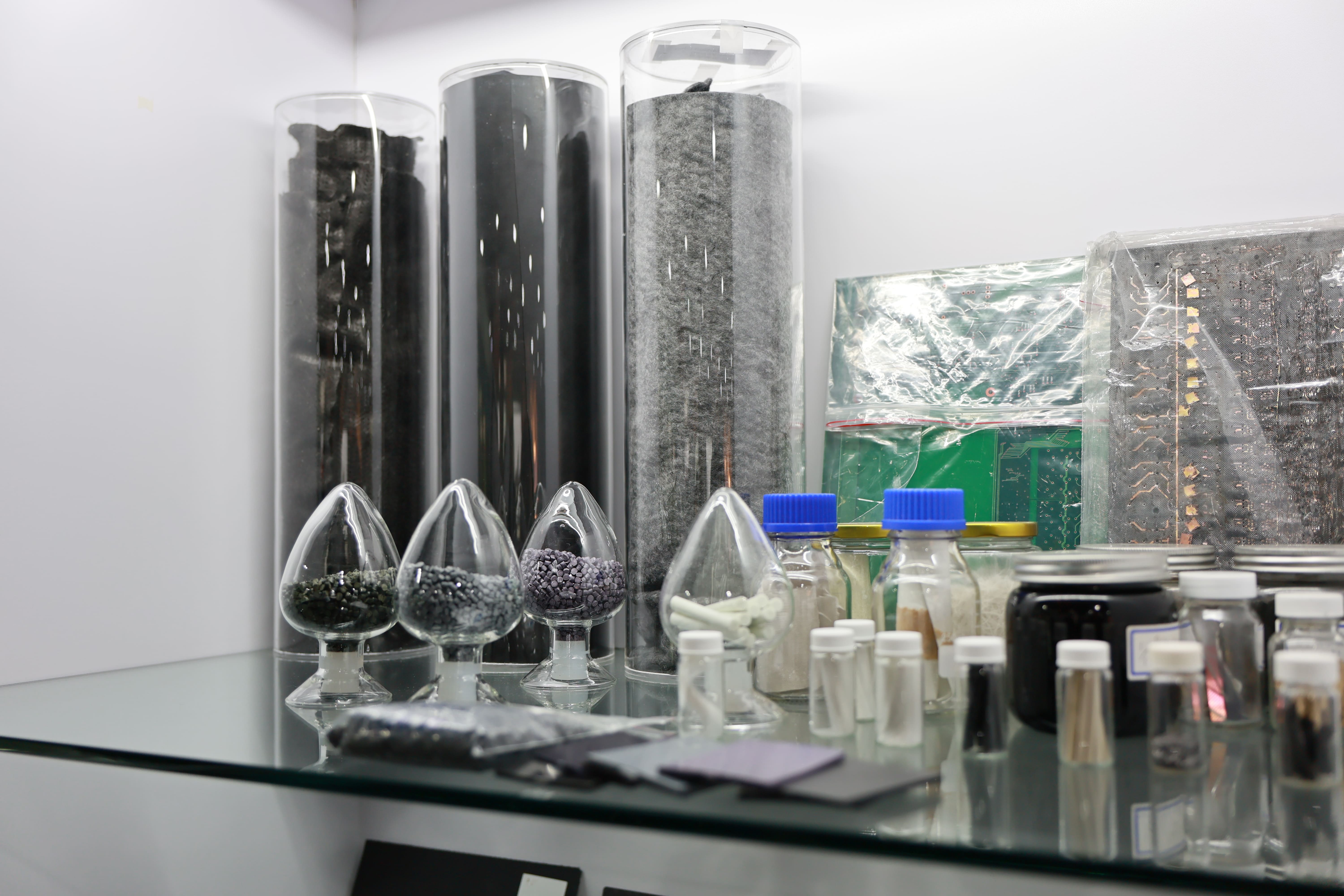 安能聚綠能開發的碳纖維複合原料。