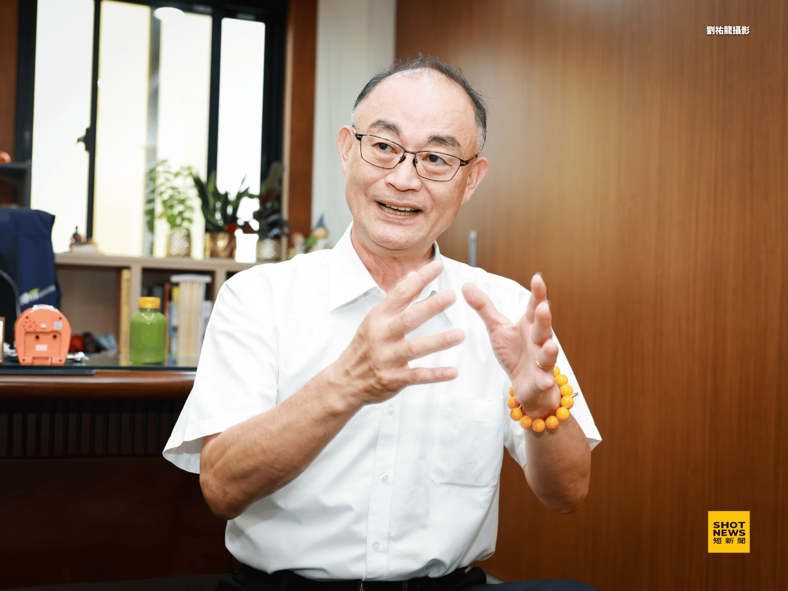 黃柏霖向福安王爺致歉保險名額未滿,誠心承諾反獲萬份善款造福高雄。(攝影:劉祐龍)