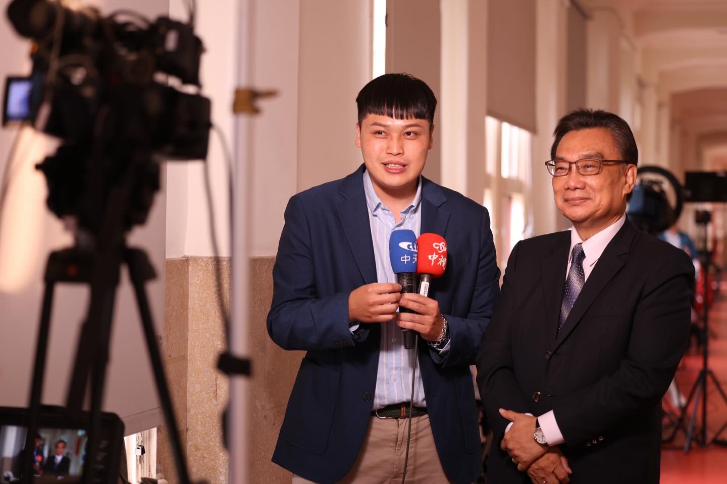 共諜主播收紅錢帶風向 賄官兵竊無人機機密