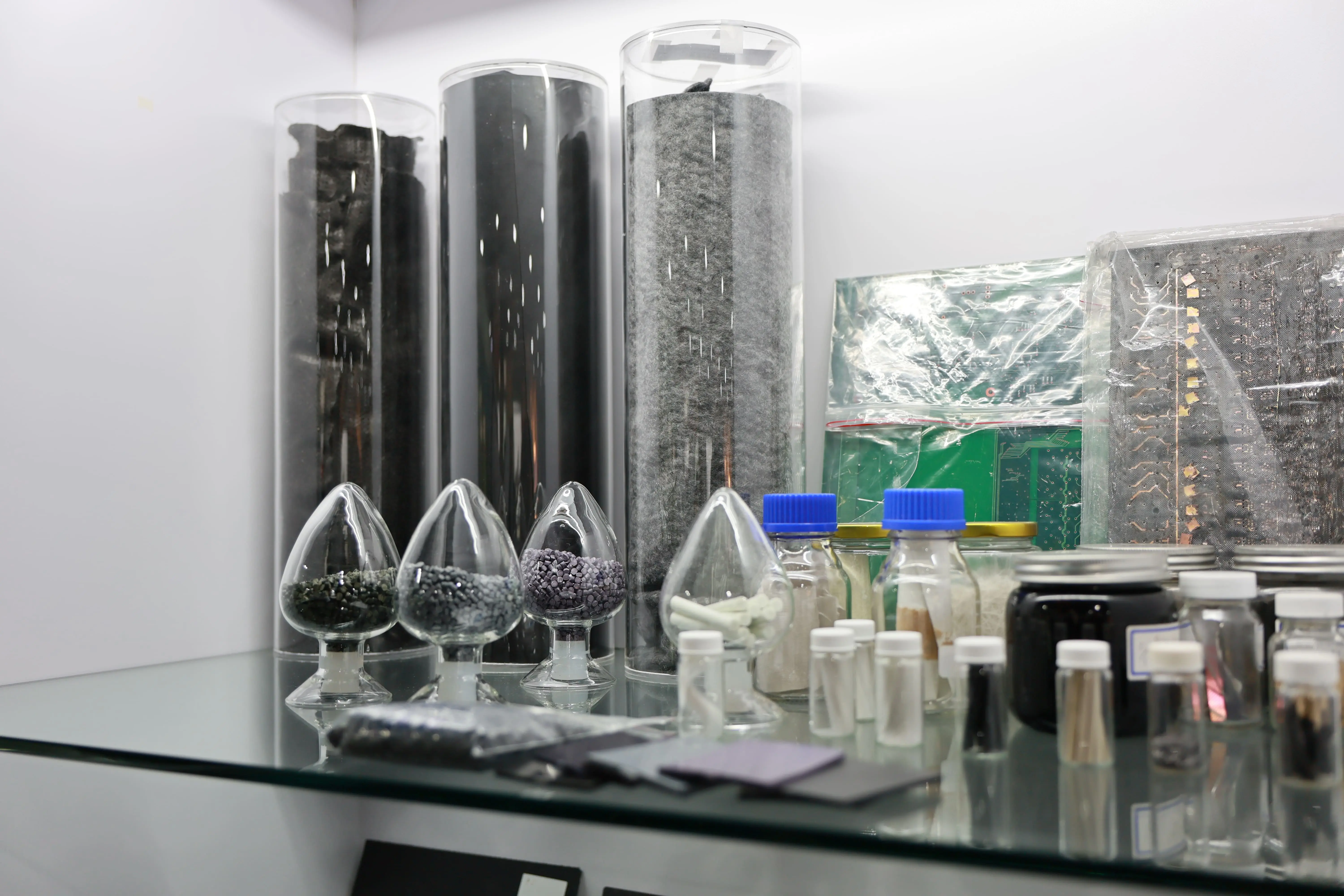 安能聚綠能開發的碳纖維複合原料。