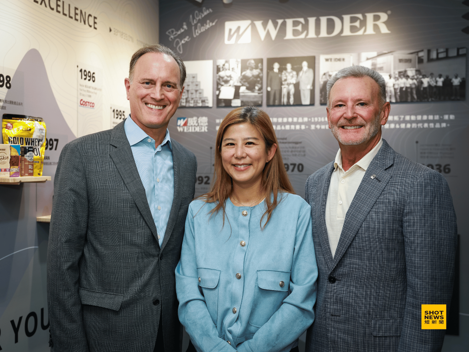 威德董事長 Eric Weider (左)、望德斯董事長Maria Chen(中)、威德全球營養事業總裁 Rick Blair(右)。