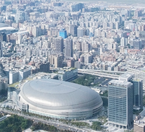 大巨蛋百貨搶開幕？洪健益質疑市府公安放水