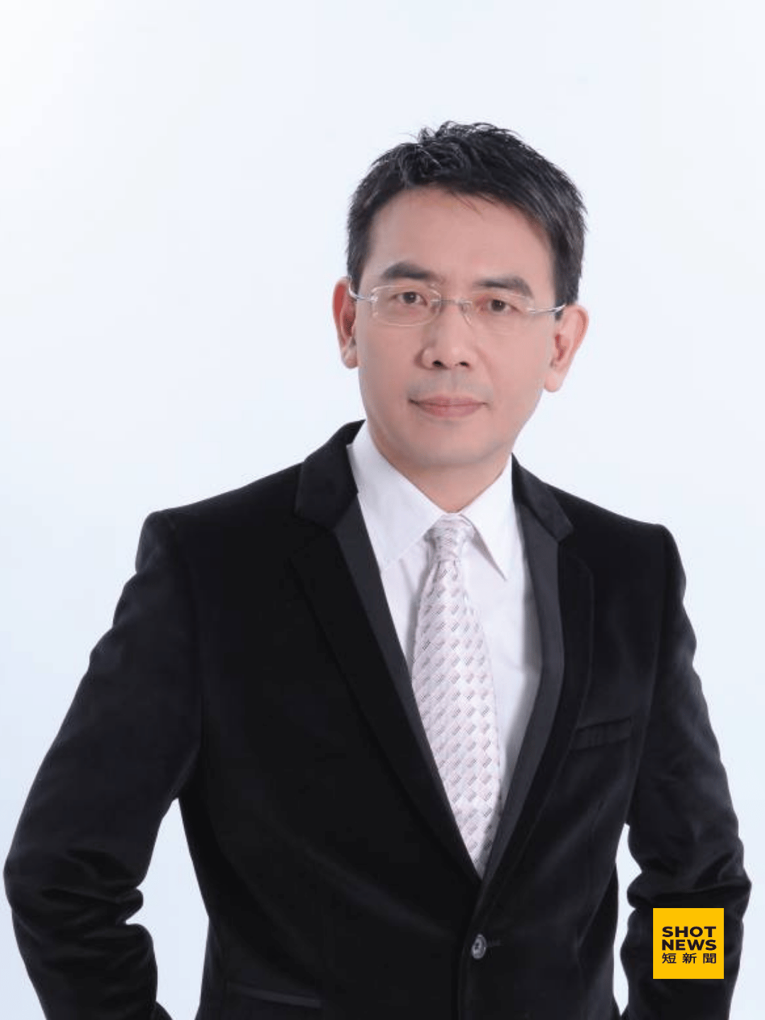 劉寶傑引教父台詞 強調兩岸不能是內政問題