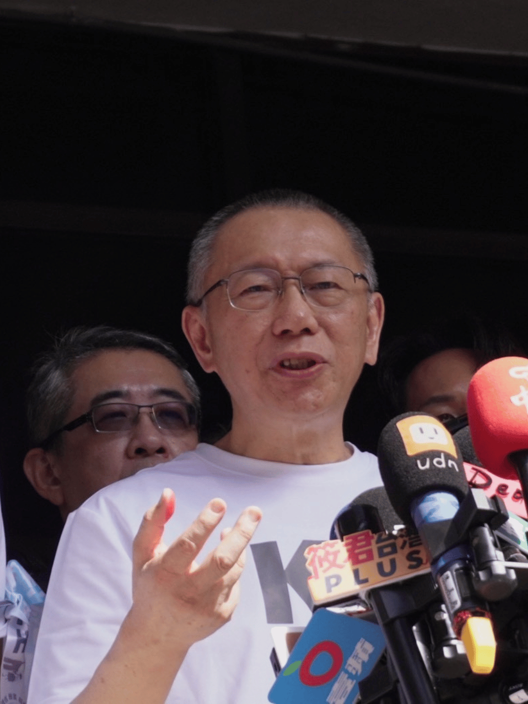 交保後直奔新竹老家 柯文哲：這是冤獄