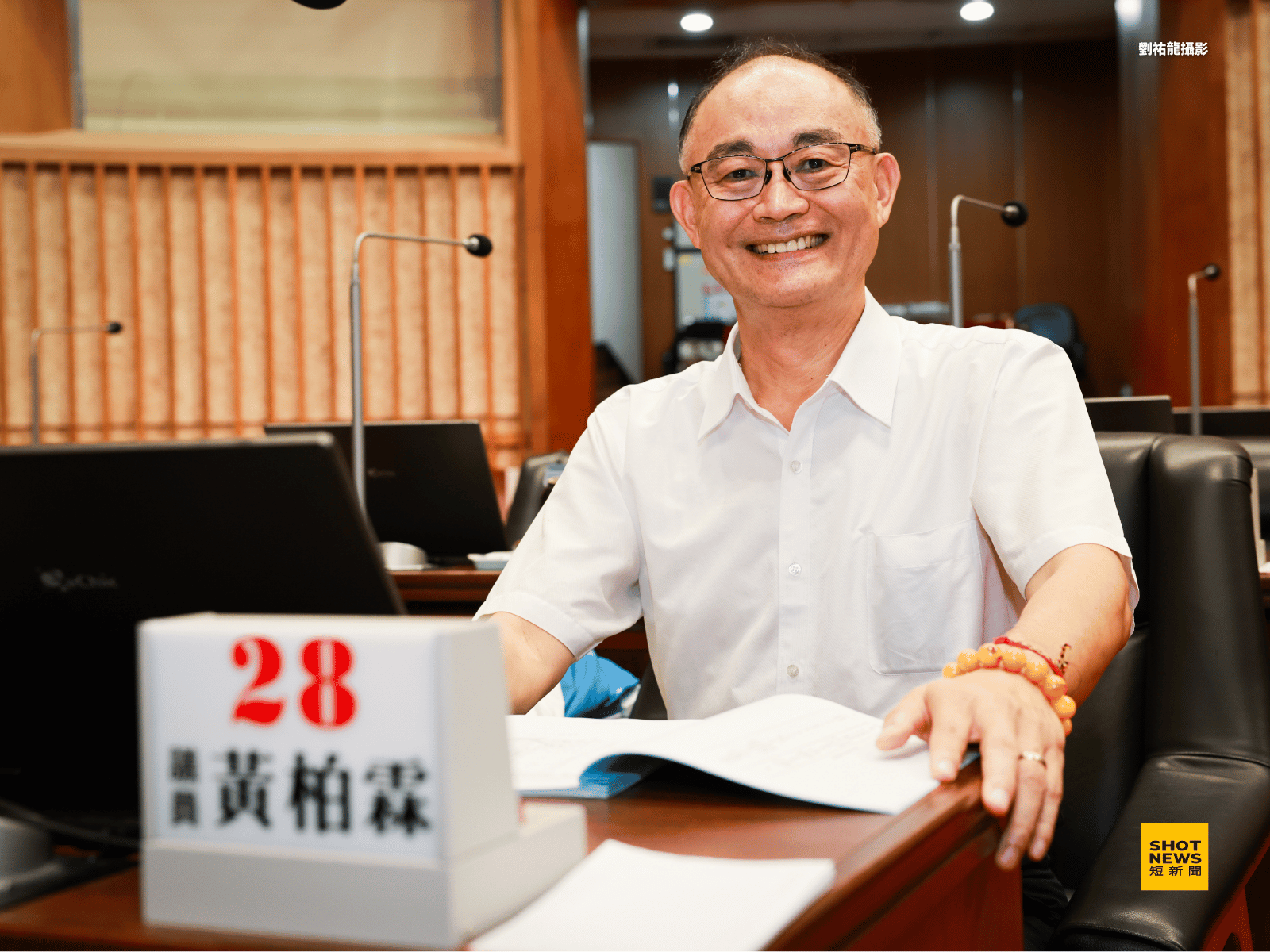 黃柏霖登記拚連任 聚焦AI教育與弱勢權益