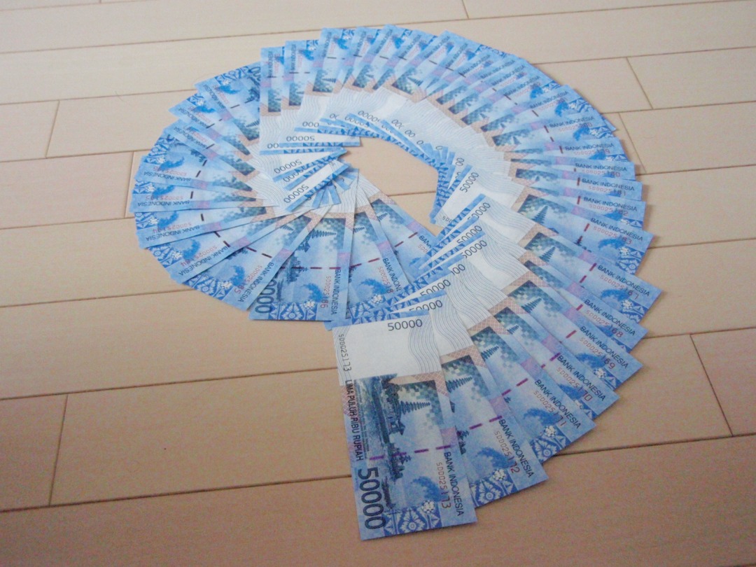 印尼盾逼近1.8萬兌1美元 央行穩匯
