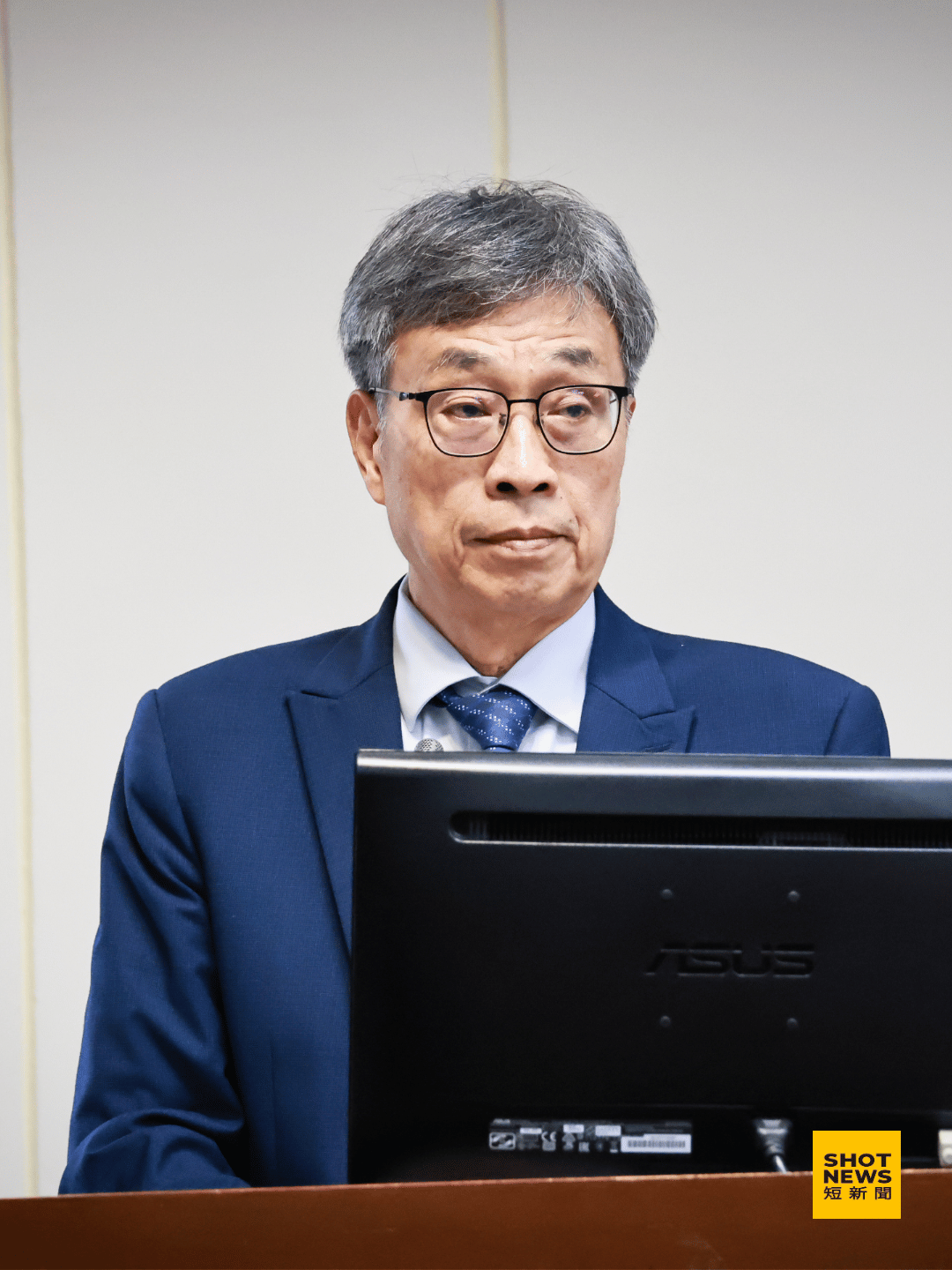農業部長陳駿季至立法院經濟委員會備詢。(劉祐龍攝影)