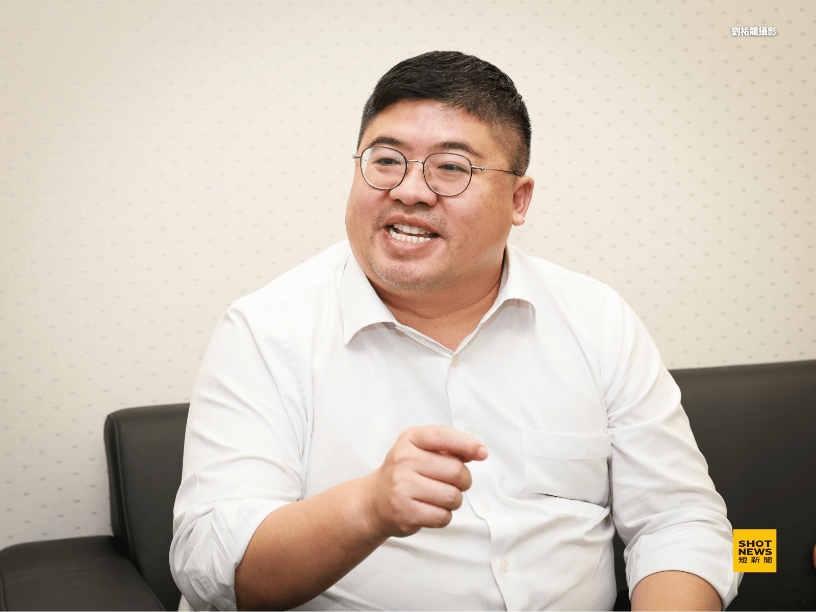 嘉義接班人1 蔡易餘的律師之路