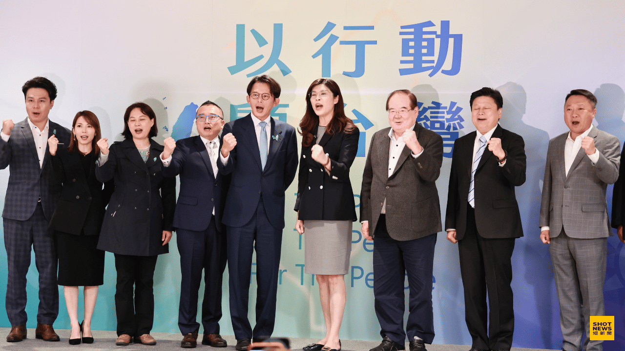 藍白與滅亡的距離