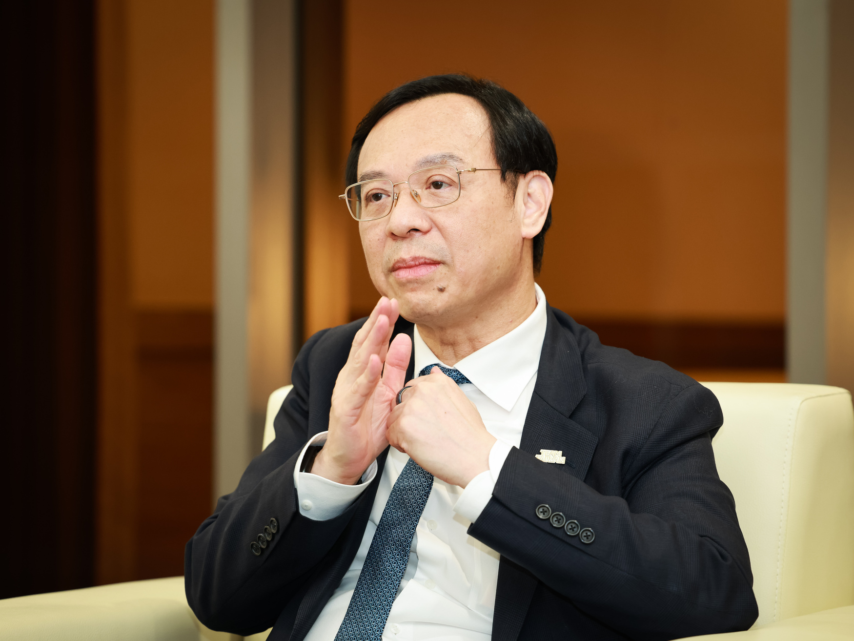 石崇良說,安樂死議題在台灣社會已探討多時,大家共同的期盼都是「善終」。(攝影:劉祐龍)