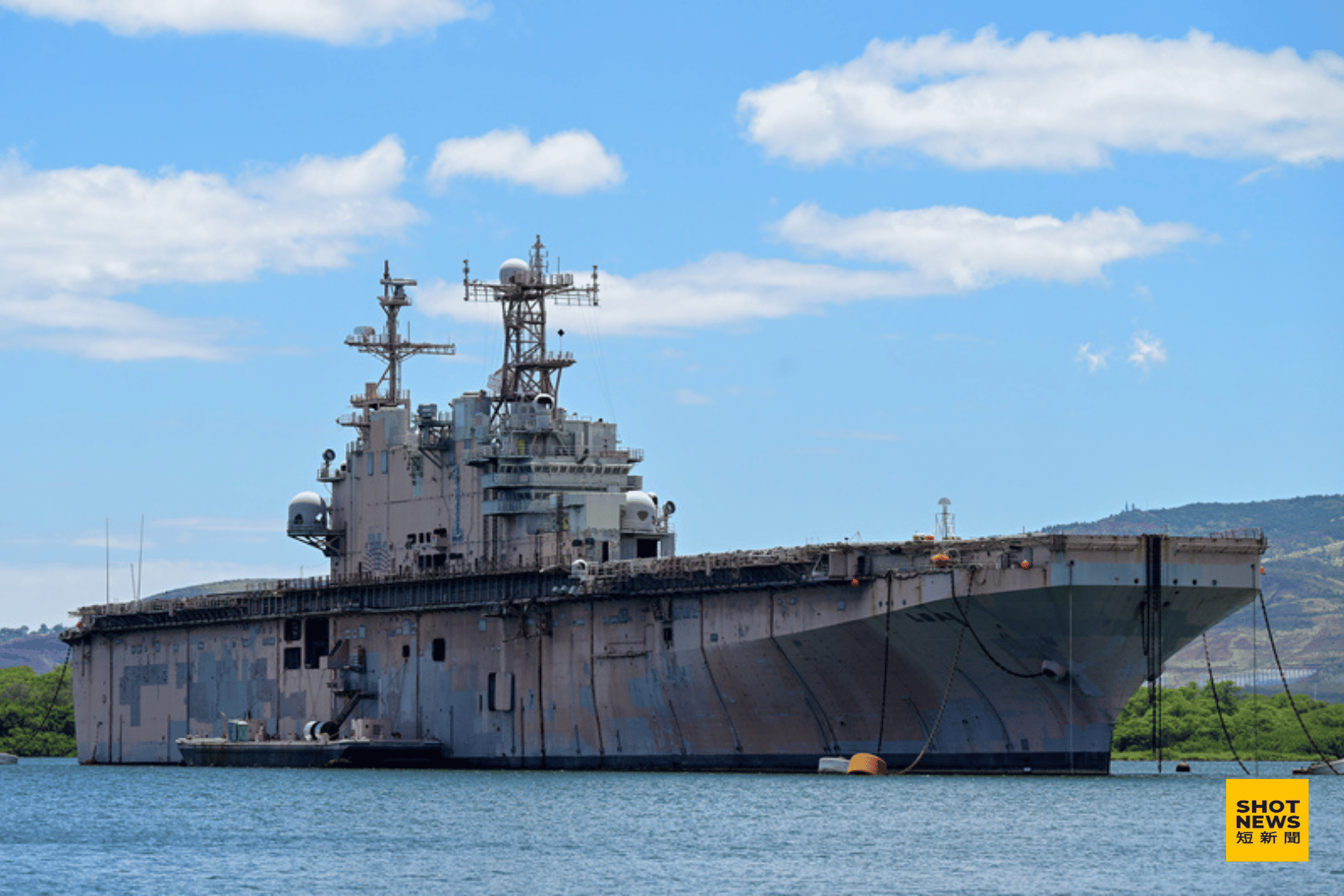 美軍已退役的兩棲攻擊艦塔拉瓦號（USS Tarawa）。（圖：中央社）