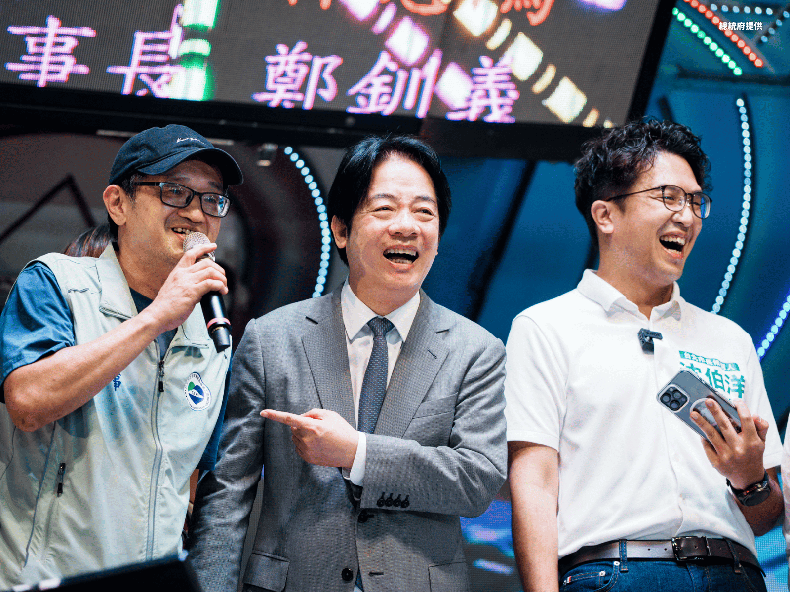 賴清德聯手沈伯洋 拋出運將利多政策