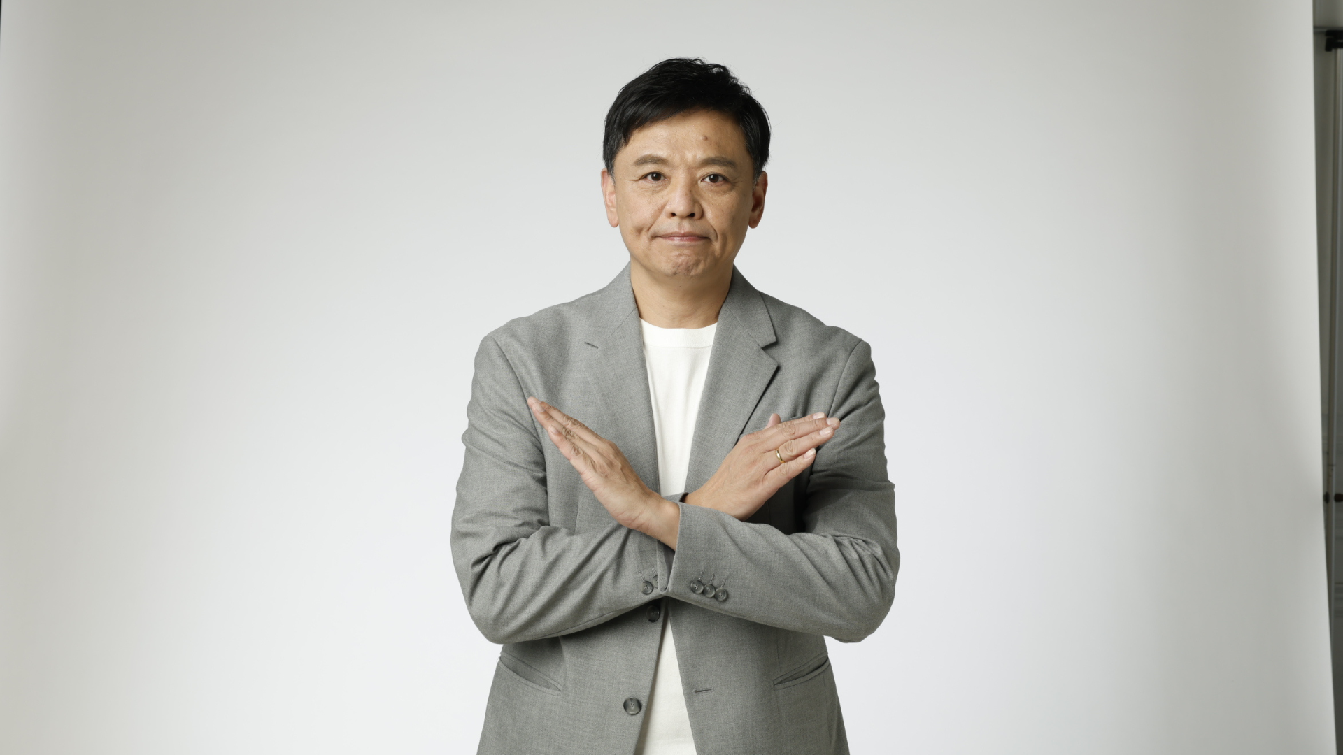 公有宿舍租金暴漲 洪健益:居住正義淪口號