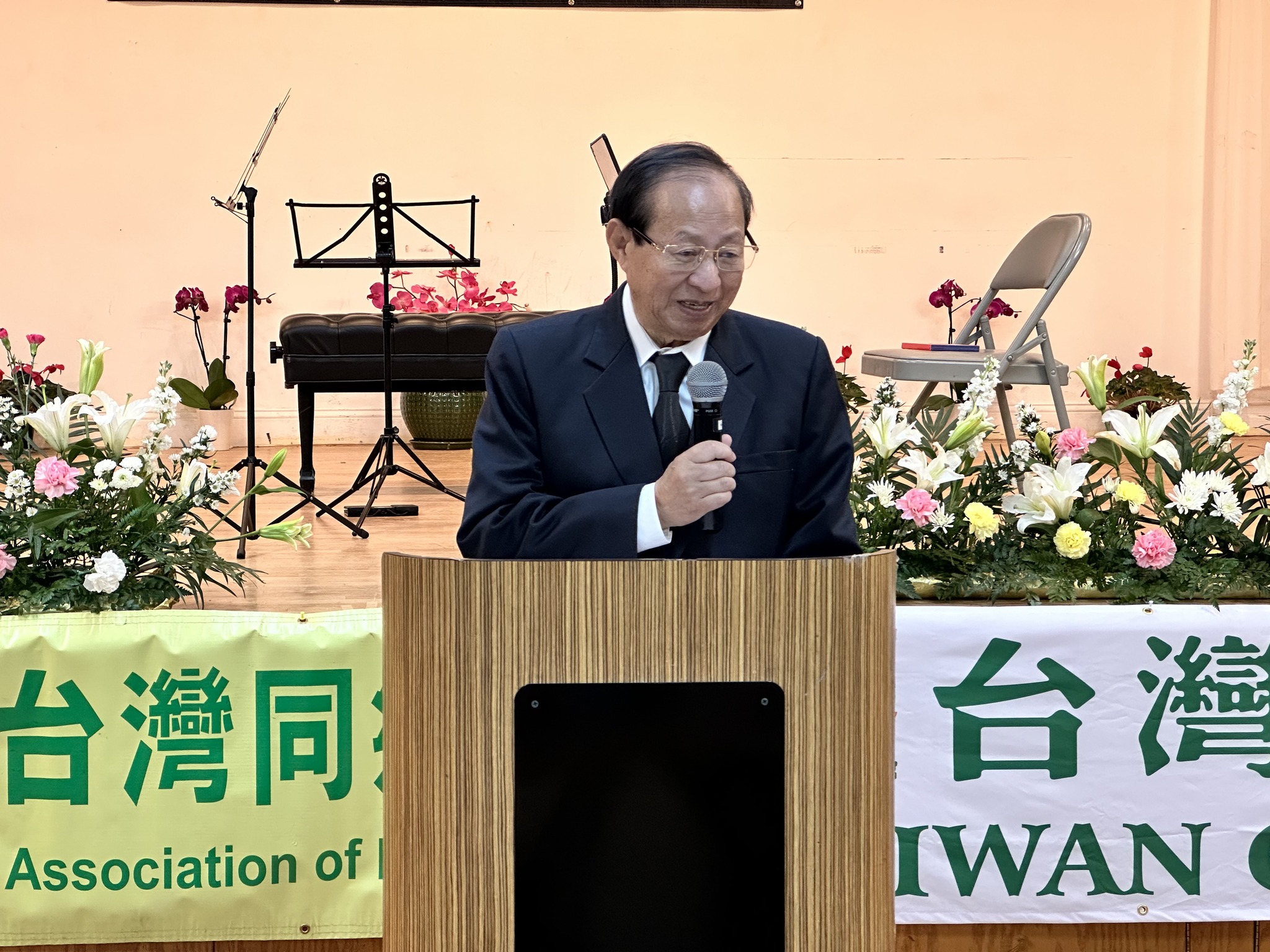 AI女王父親是賴粉!接掌民進黨美東黨部