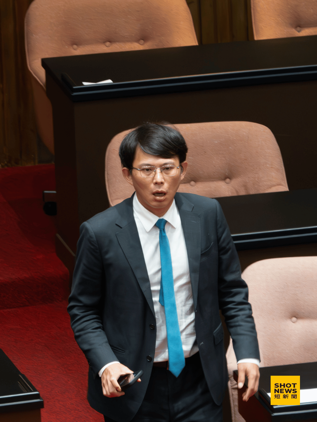 反綠第一戰將