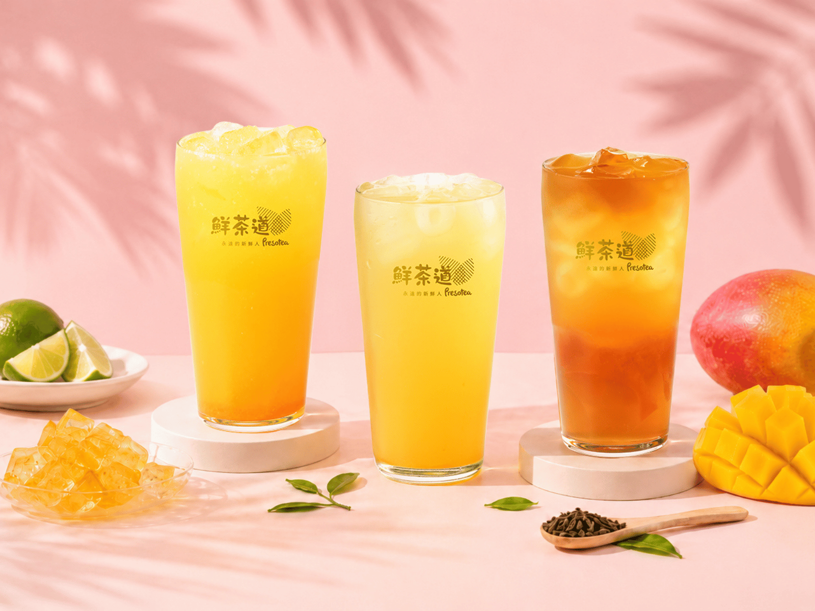 鮮茶道推出三款芒果系列新品,果香結合茶韻打造盛夏限定風味。(圖 / 由品牌提供)