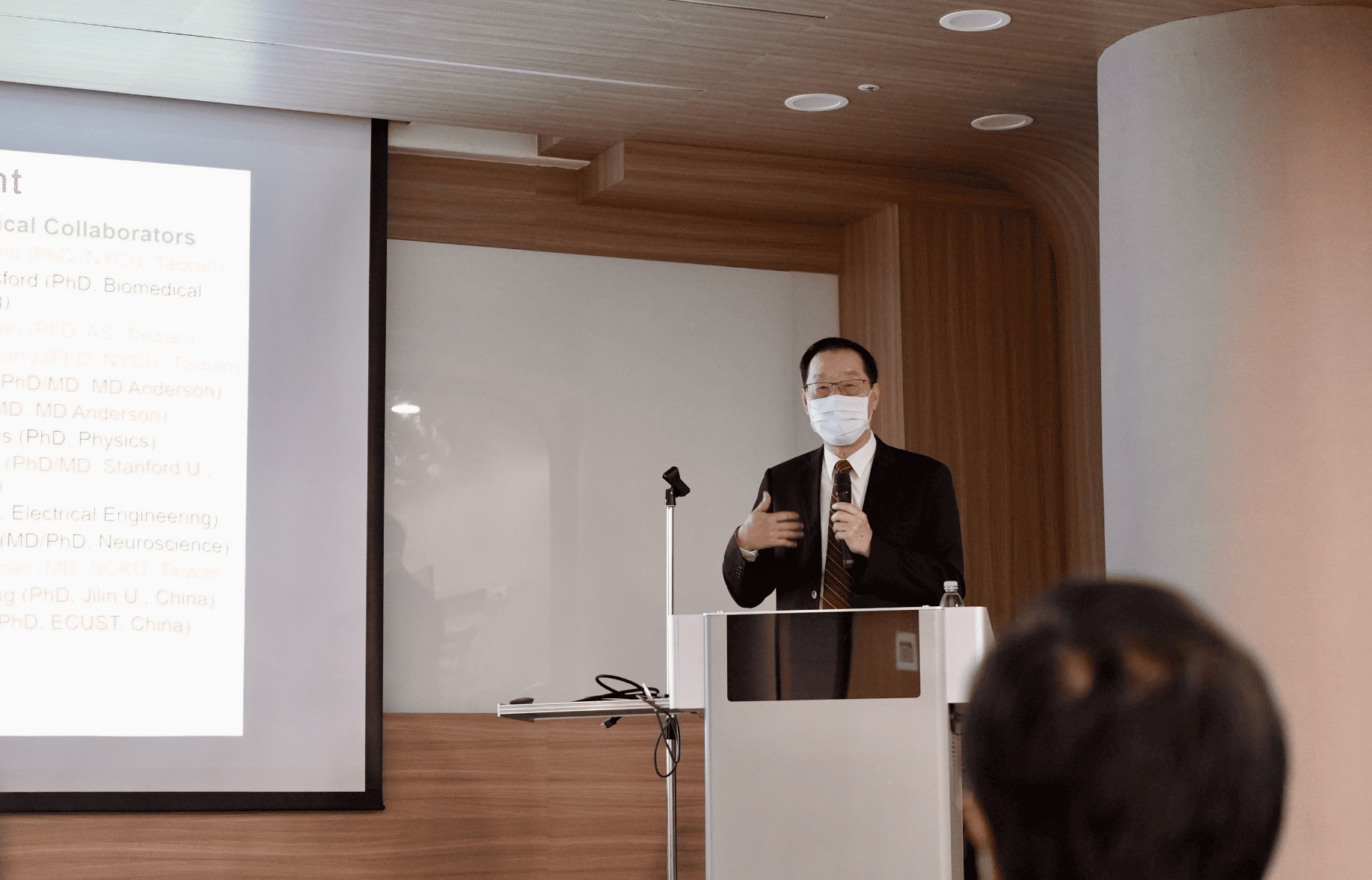 國立陽明交通大學藥物科學院玉山學者李利 (James Lee)。