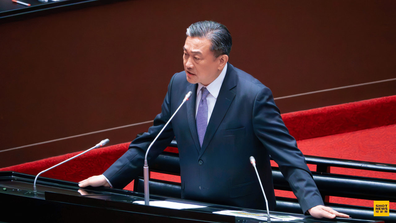 王定宇陷桃色風波！自揭已離婚駁婚內出軌