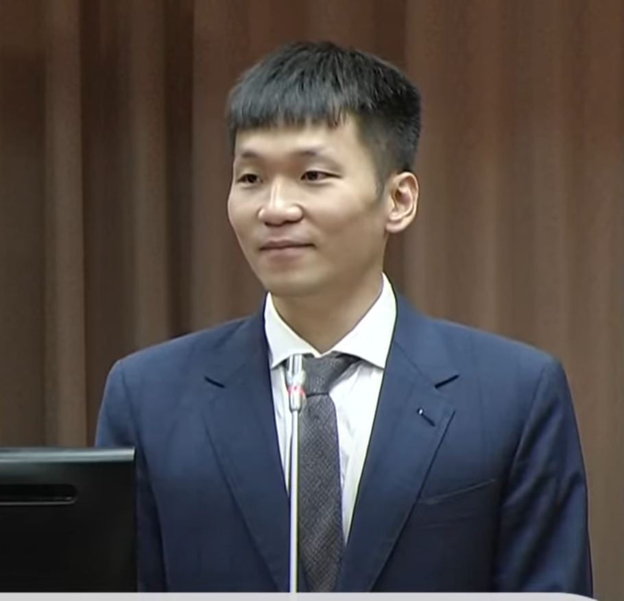 李洋首赴立院報告談WBC：選手一定拚到底