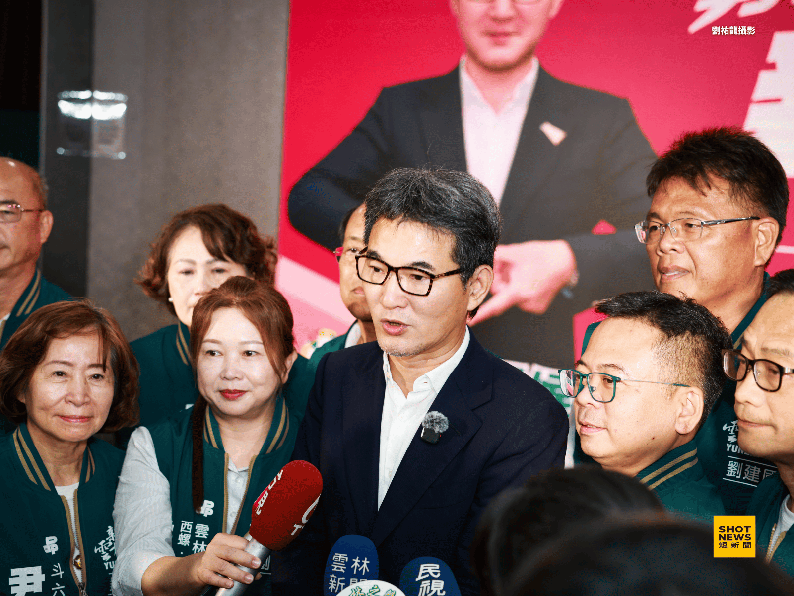 歷經多次落選挫折,劉建國憑服務實績贏得民意肯定。(攝影:劉祐龍)