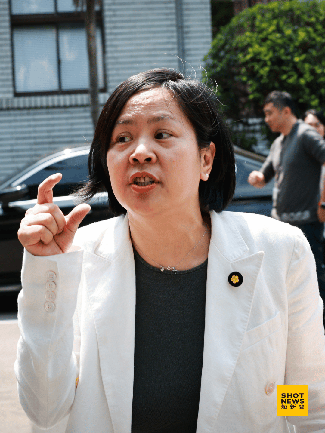 白營後宮貞煩傳：開鍘李貞秀420萬的誠意