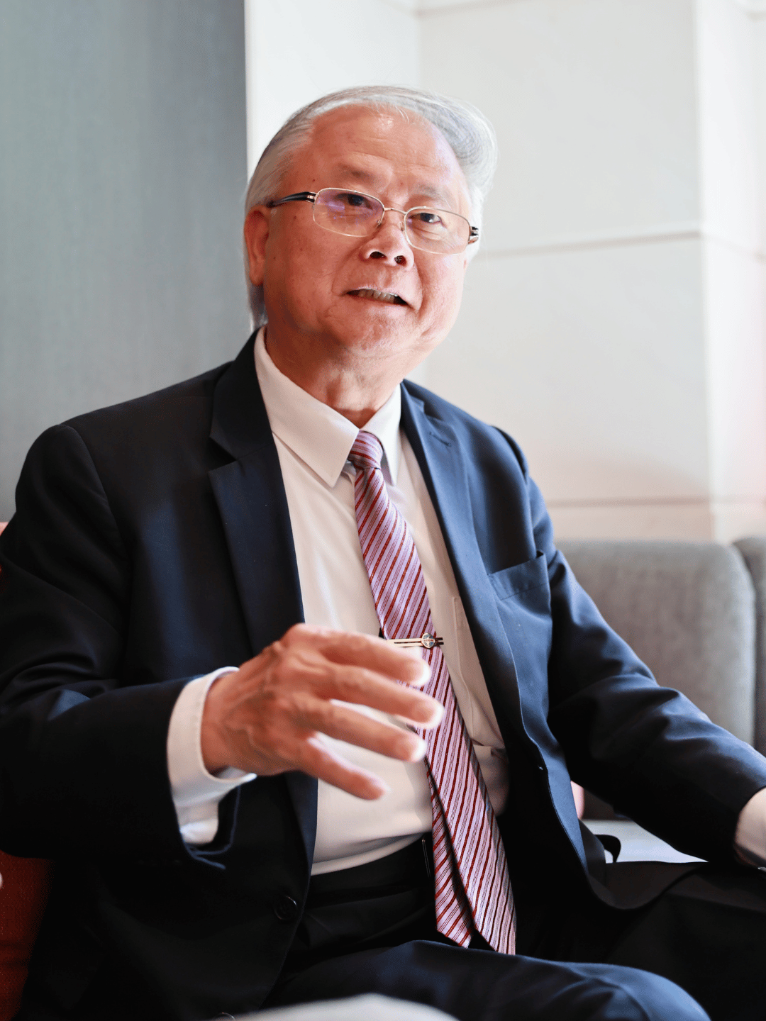 專訪簡廷在4 誰會無故離鄉背井