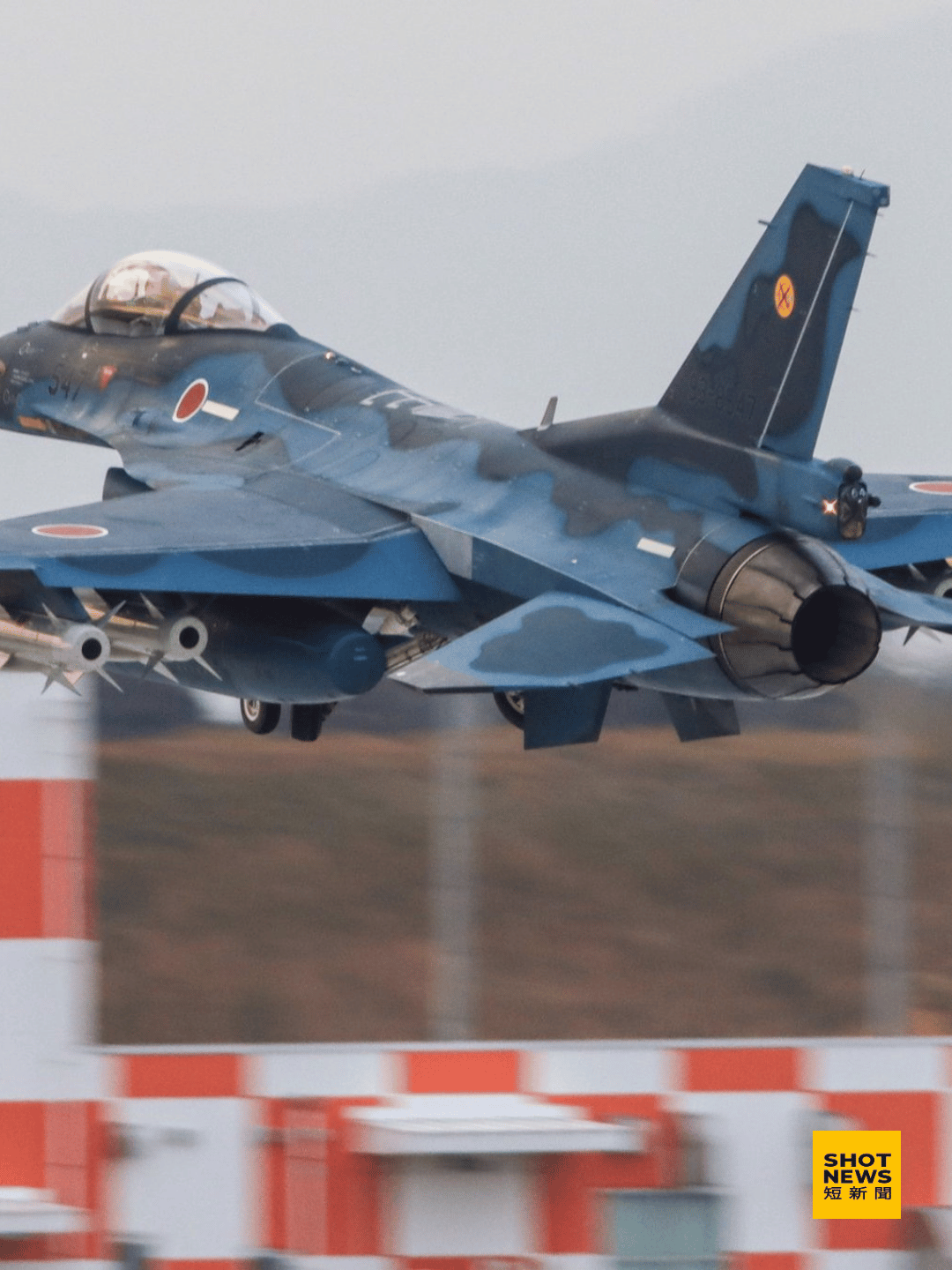 劍指中國航母 日機F-2攜反艦飛彈升空