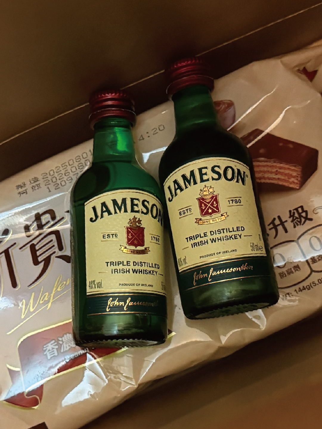 網友分享中秋拜月老脫單大法於 Threads 掀起熱議。（圖／翻攝自網路及Threads ）