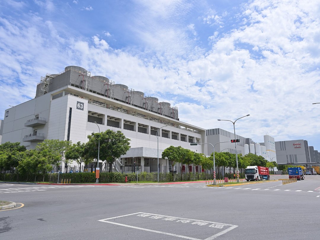 外資連14天賣台積電 轉買ETF、友達