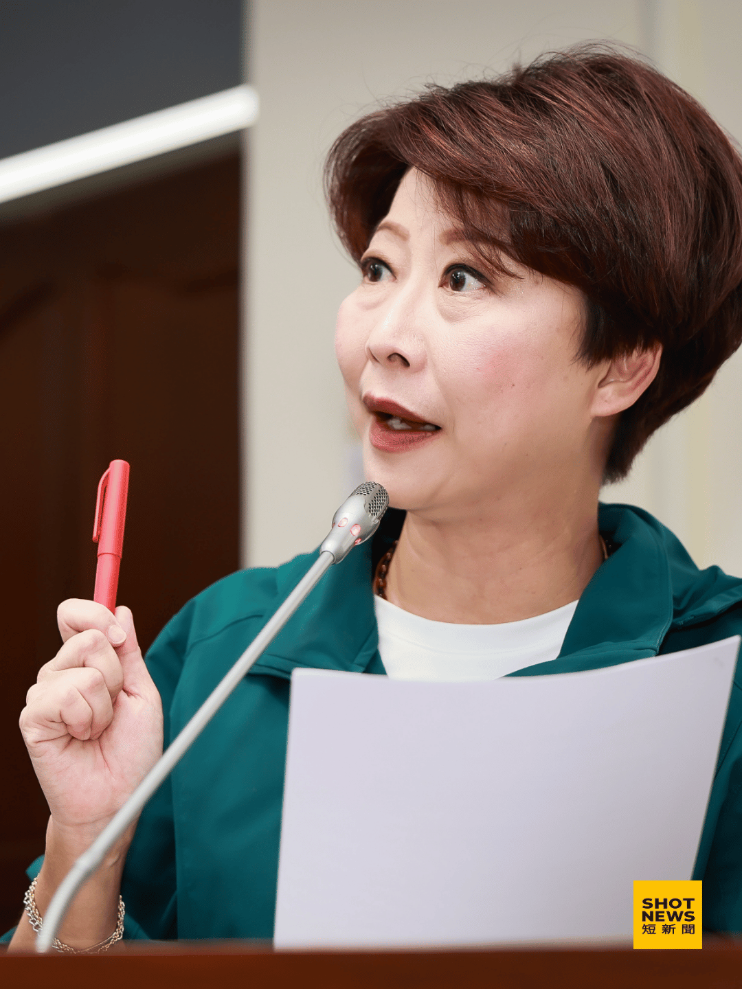 台幣升破29元引憂 陳亭妃為中小企業喊話