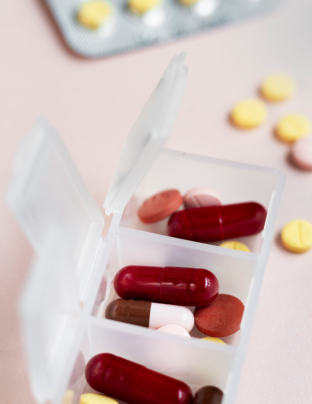 藥放冰箱不會壞？家中常備藥正確保存知識！