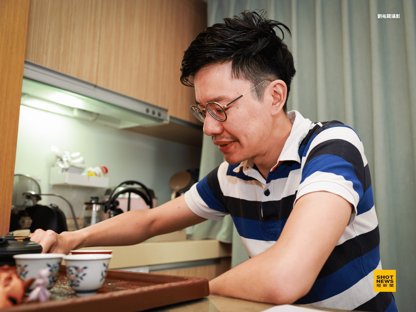 提到名間焚化爐議題，常行深心情一沉，分享在地茶農面臨的壓力。