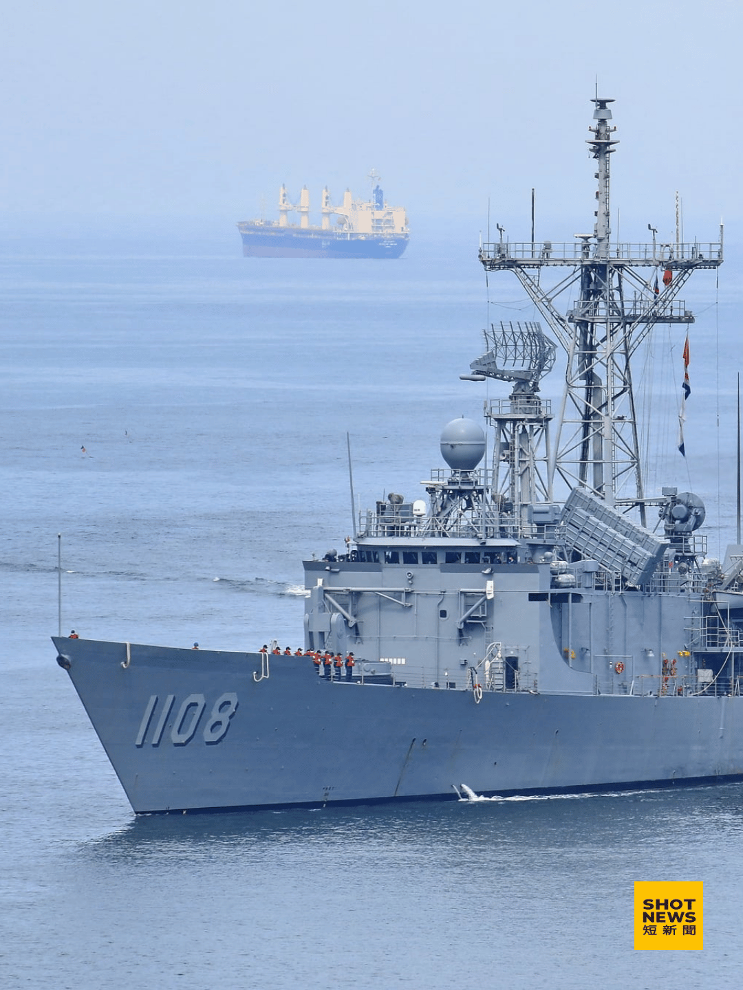 台灣班超艦以火控鎖定 共艦氣喊：停止挑釁