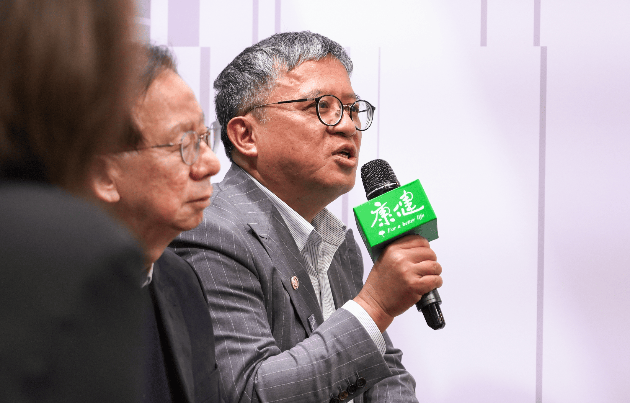 前宜蘭大學特聘教授郭村勇。