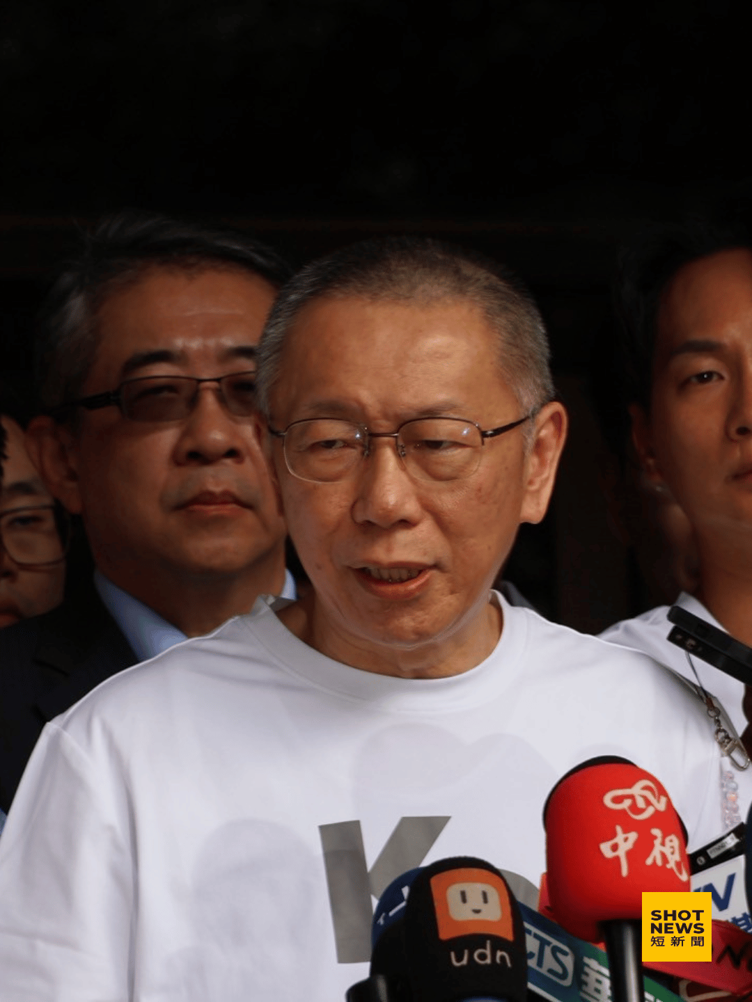 批柯交保搞政治操作 洪健益諷：高手中高手