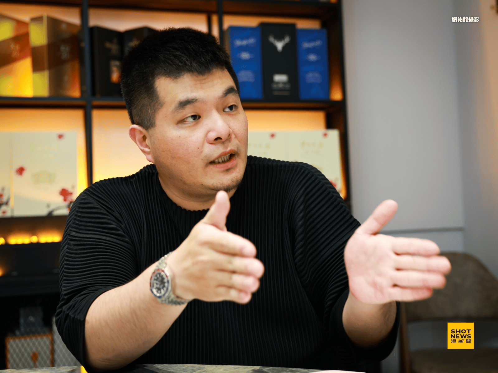 私廚麥面子主廚羅世超分享，自身的待客藝術。(劉祐龍攝影)