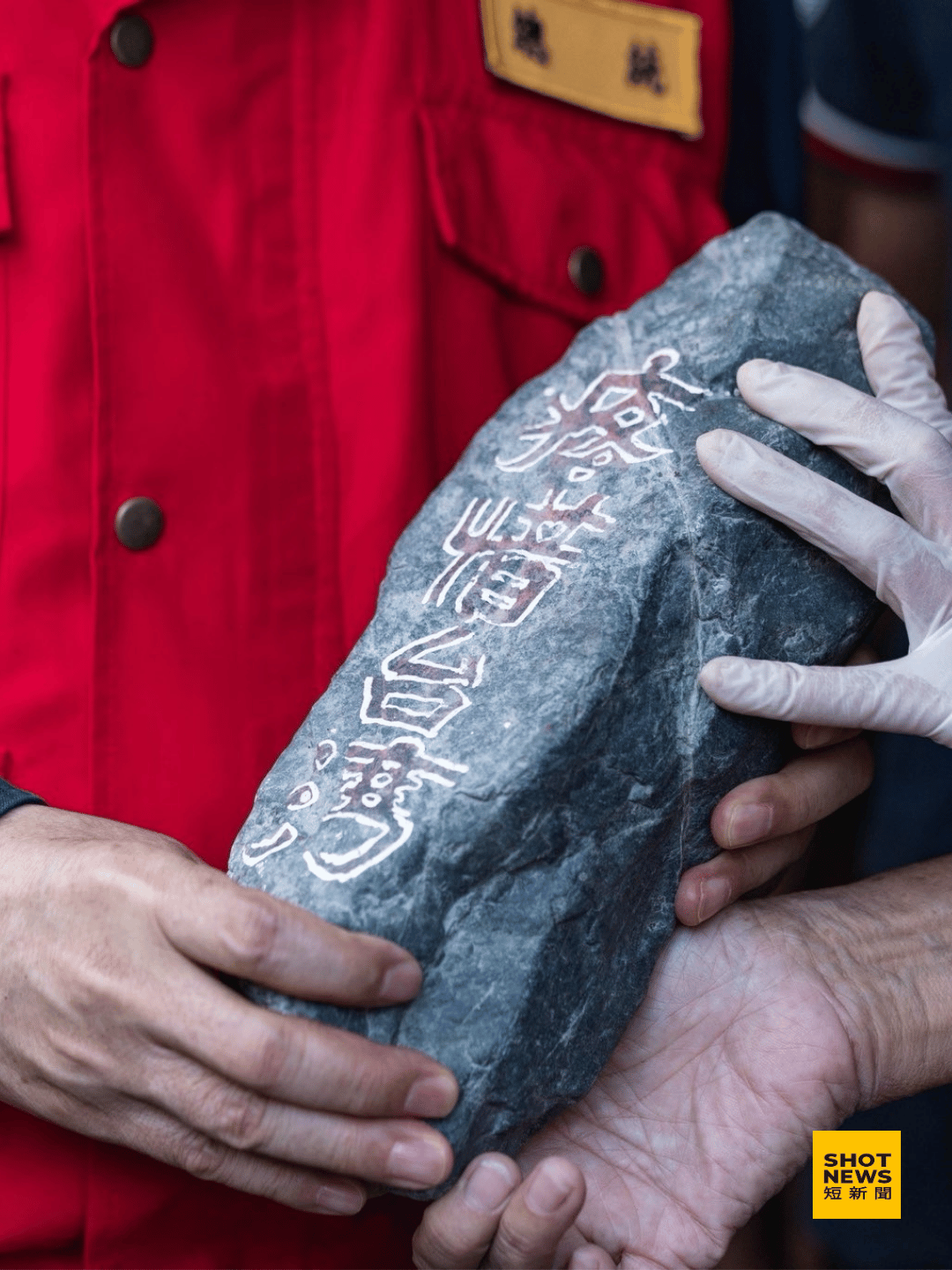 回顧2025 AI帶動經濟 政治僵局待解