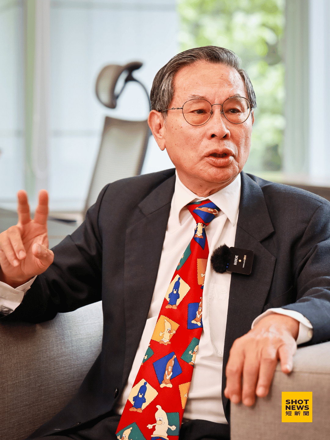 面對生技業困境，涂醒哲說，「最前面是缺錢，最後面是卡法規。」