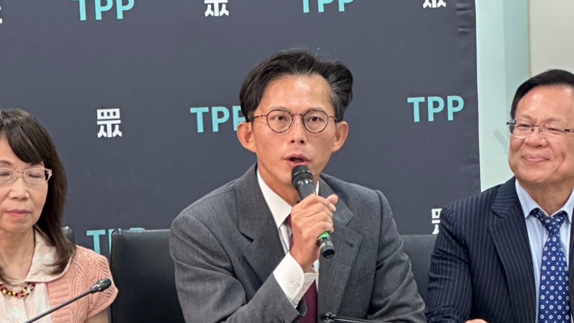 黃國昌狗仔長期監控潘孟安 企圖打擊賴清德