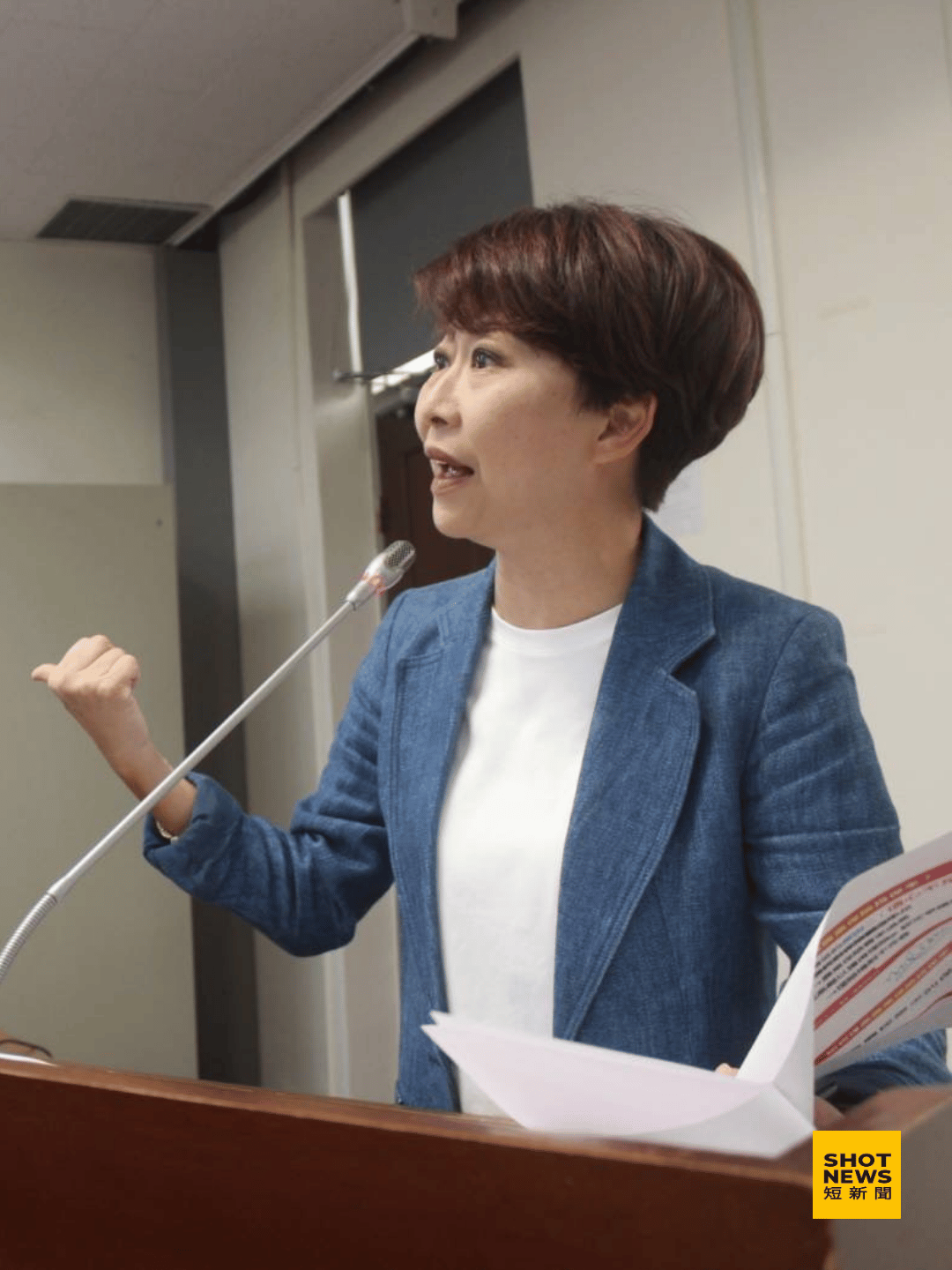 農保一夕歸零惹議 陳亭妃籲強化補正機制